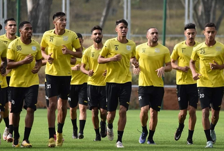 10 مباريات بدون فوز.. سفينة الدفاع الحسني الجديدي تغرق في بحر النتائج السلبية
