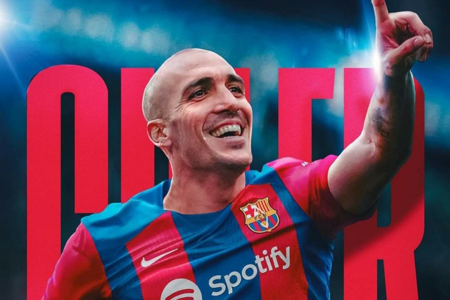 برشلونة يضم روميو لاعب ساوثهامبتون السابق