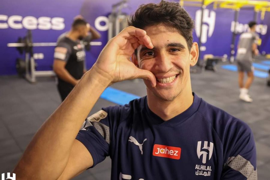 بونو: يسعدني دعم الهلال والجماهير في تصويت الفيفا وشرف لي تمثيل المغرب