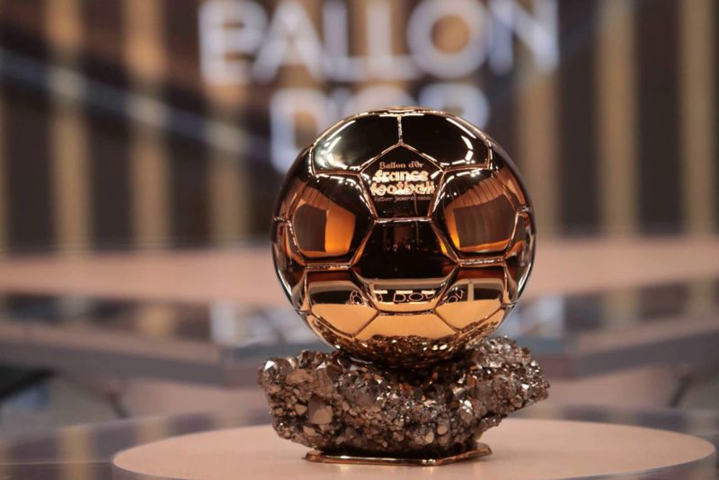 "يويفا" يشارك في تنظيم جائزة الكرة الذهبية من العام المقبل