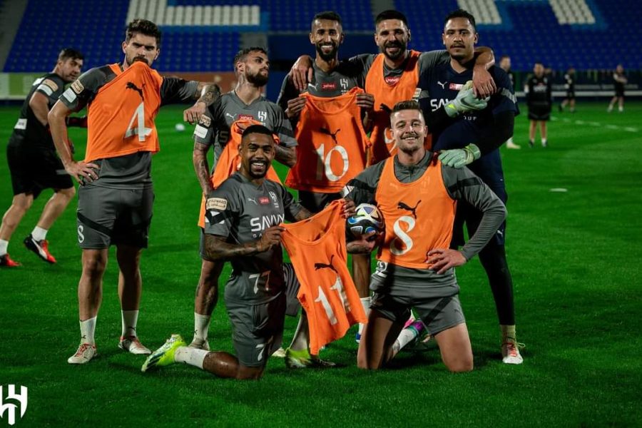 الهلال يتفوق على إنتر ميامي في القيمة التسويقية قبل "كأس موسم الرياض"
