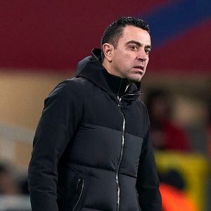 تشافي: ننتظر سقوط فريق ريال مدريد
