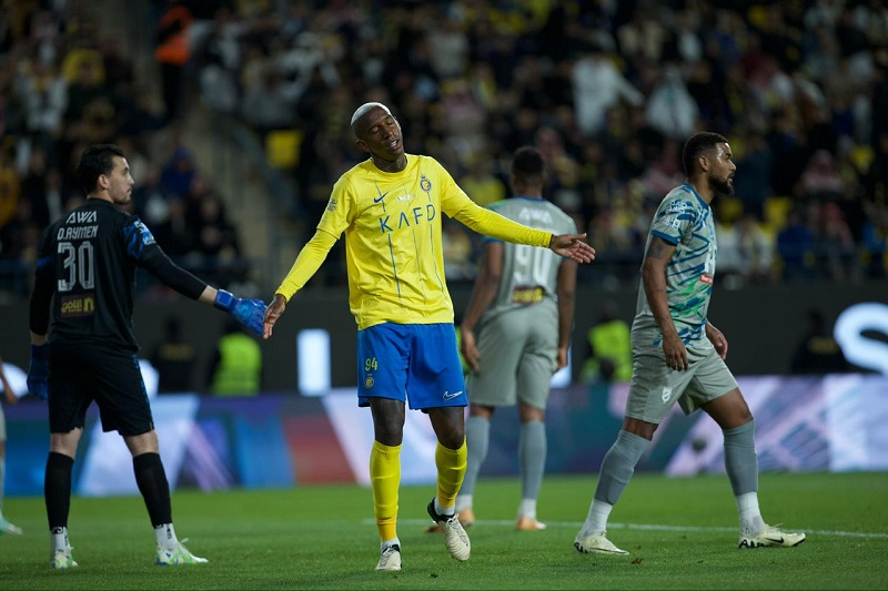 تعادل مثير بين النصر والحزم في روشن