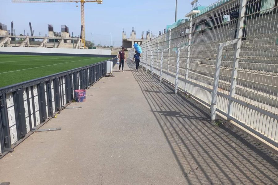 "جمعية الزعيم" تنظف ملعب القنيطرة