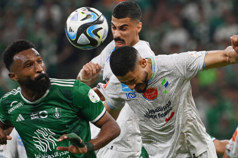 مراد باتنا مرشح للعودة أمام الوحدة