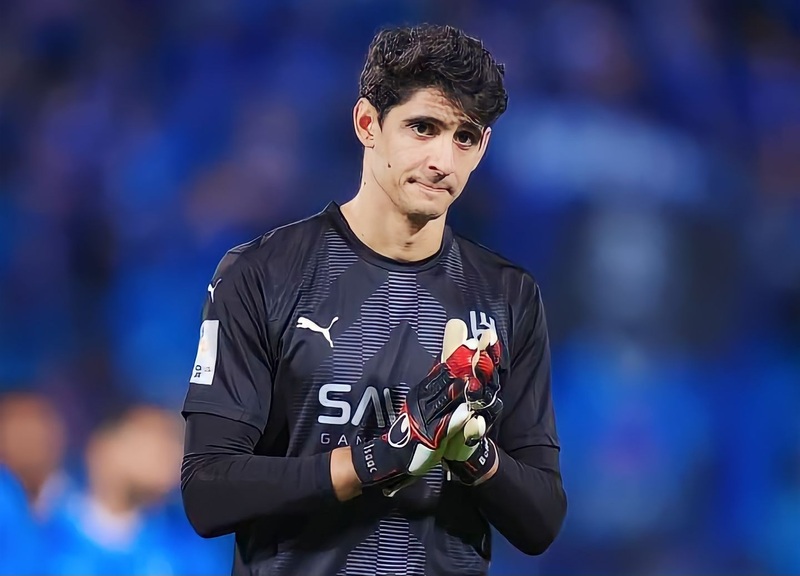 الشاذلي: انتقال بونو للهلال خطوة مهمة