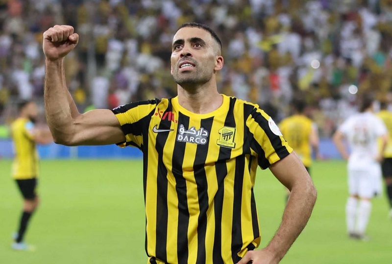 عبد الرزاق حمد الله يعلن فوزه في قضيته ضد النصر السعودي