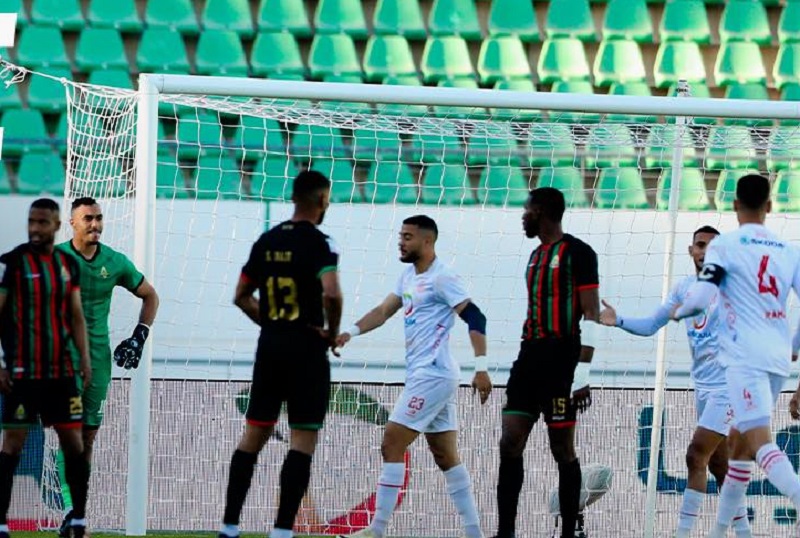 الجيش الملكي يشكو تحكيم مباراته أمام حسنية أكادير إلى الجهات المكلفة