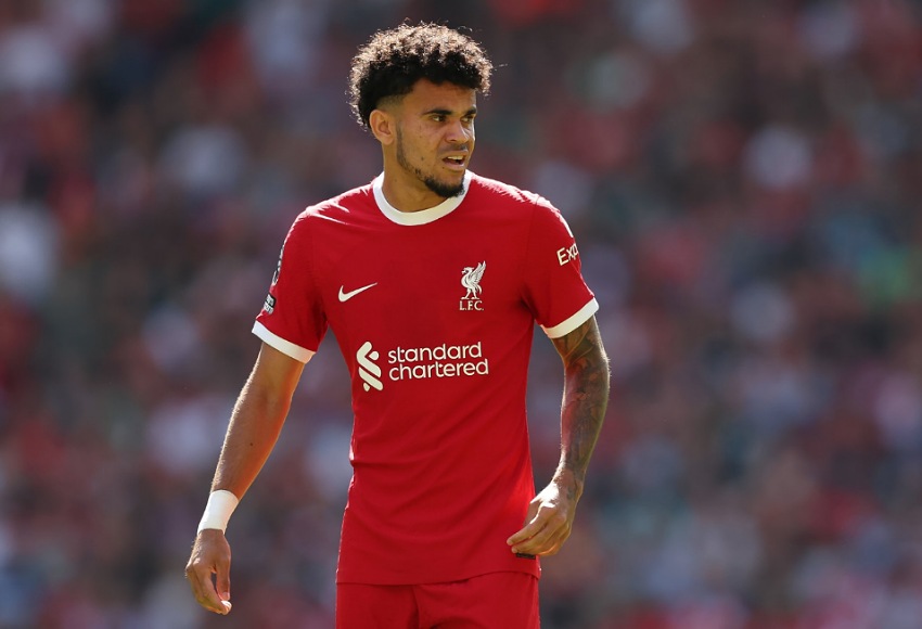 دياز يرغب في الانضمام إلى برشلونة
