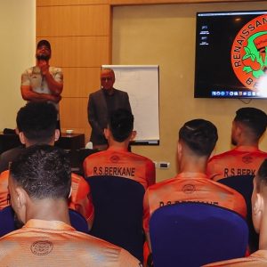 سفير المغرب بمصر يزور بعثة نهضة بركان