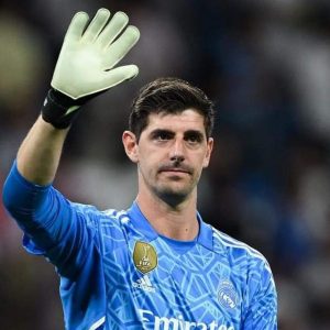 تيبو كورتوا سيلعب أساسيا أمام قادش