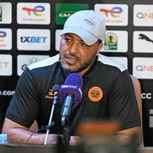 الشعباني: تألق بركان قاريا يفرض الاحترام.. وأعين اللاعبين على اللقب