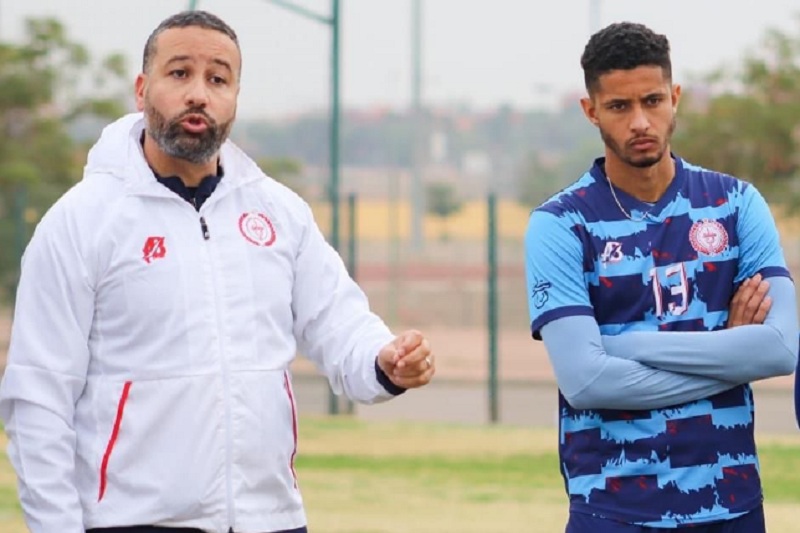 اجتماع بالكوكب بين الراضي وإدارة الفريق