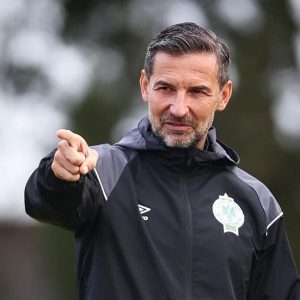 مساعد زينباور يودع الرجاء بعد التتويج