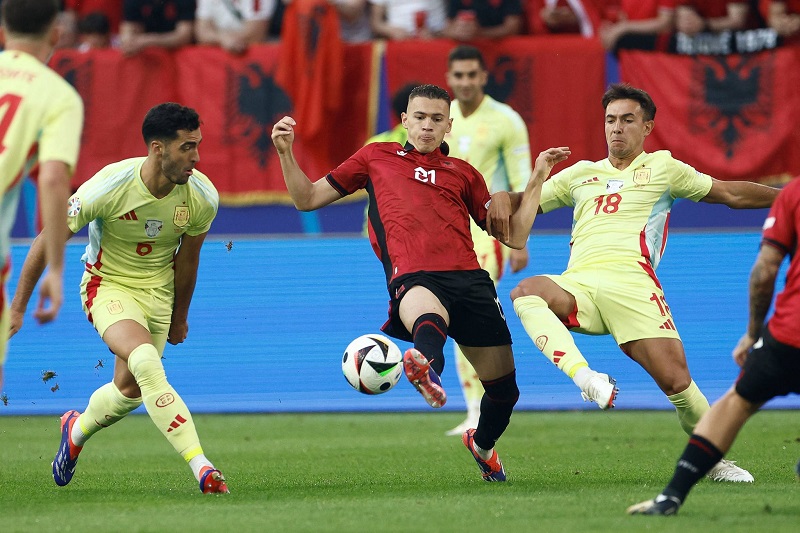 إسبانيا تمر إلى ثاني أدوار اليورو بالعلامة الكاملة بعد هزم ألبانيا