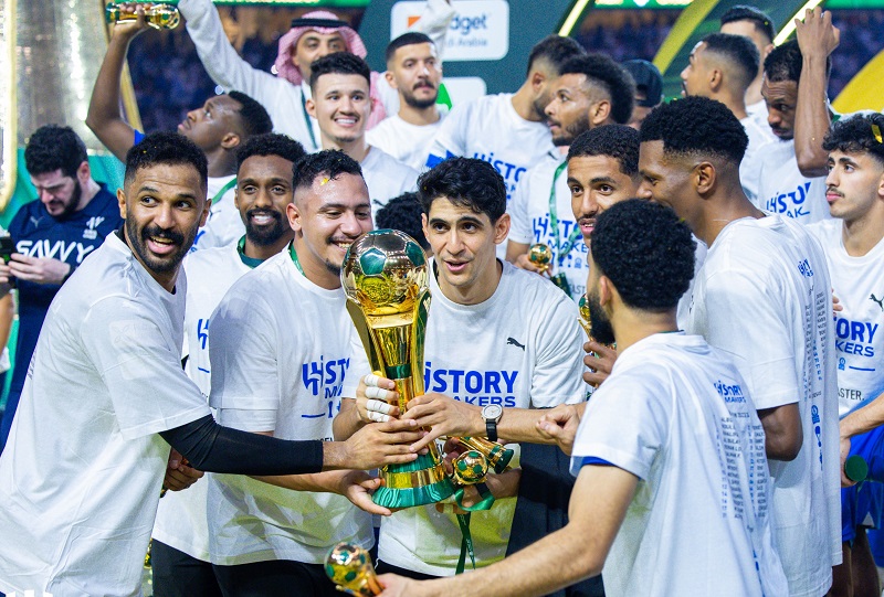 بونو: قدمنا موسما استثنائيا والهلال قوي بتلاحم وانسجام لاعبيه