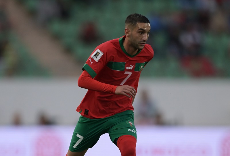 مصادر: زياش لم يغادر معسكر "الأسود".. والأجواء بالمنتخب طبيعية
