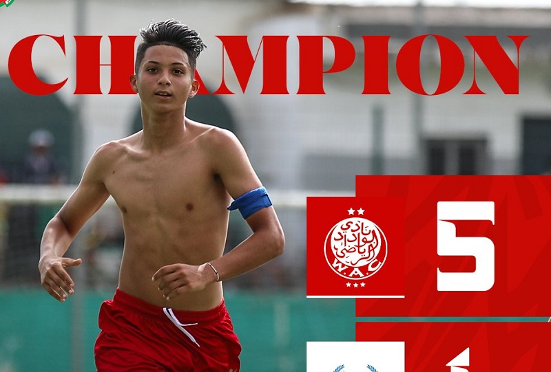 "وداد U15" يتوج بدوري عصبة البيضاء