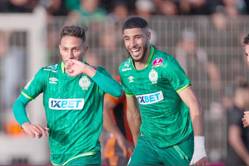 الرجاء يتسلم درع الدوري بعد لقاء وجدة