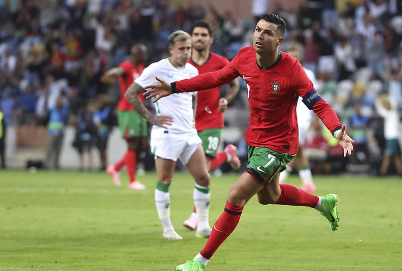 كريستيانو: لم يتبق لي الكثير في الكرة