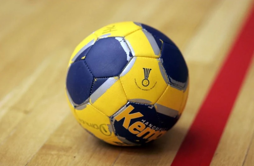 الجيش يتوج بكأس العرش في كرة اليد