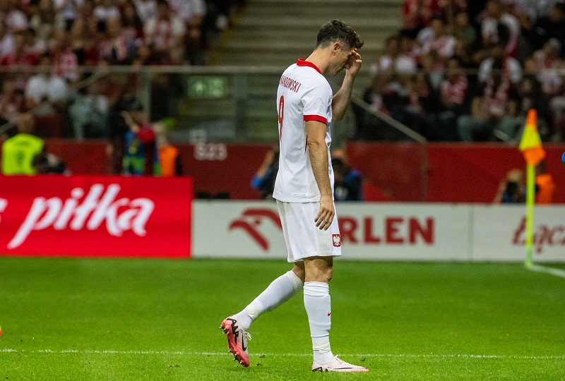ليفاندوفسكي يغيب عن اللقاء الأول باليورو