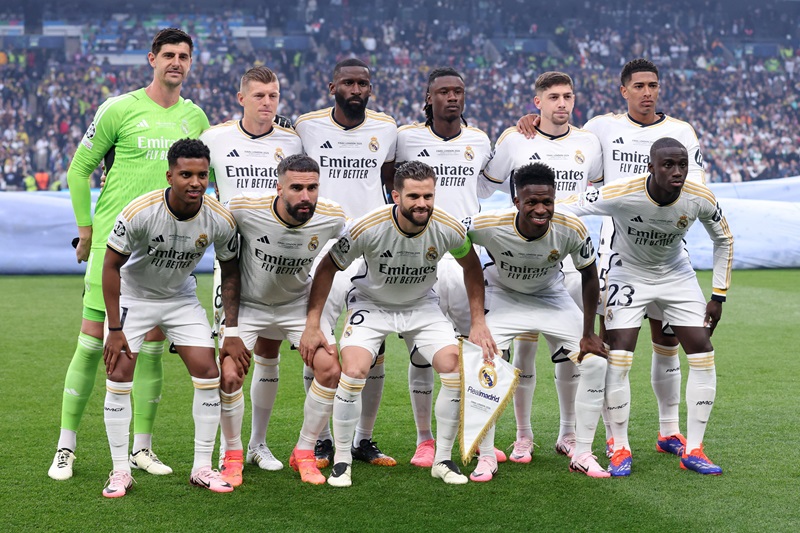 للمرة 15 في تاريخه.. ريال مدريد يتوج بلقب دوري أبطال أوروبا على حساب دورتموند
