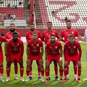 حسنية أكادير يجدد عقود خمسة لاعبين