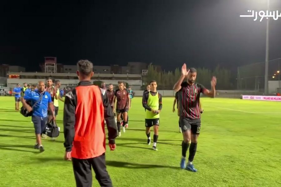 لاعبو الجيش يحيون الجماهير بعد هزم ريمو ستارز