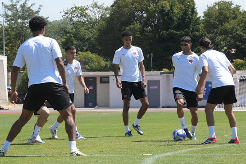 المنتخب المغربي ينهي استعداداته لمواجهة إسبانيا في نصف نهائي الألعاب الأولمبية
