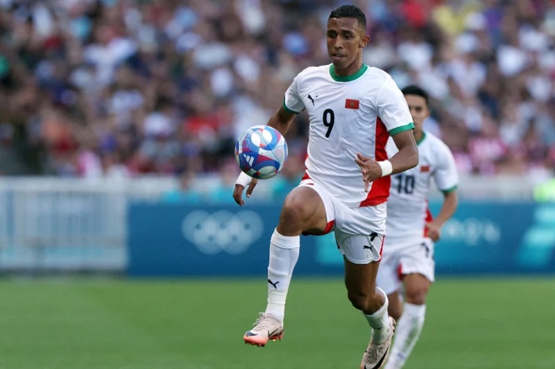 النصر السعودي يجهز عرضا كبيرا لضم رحيمي وهذا موقف العين