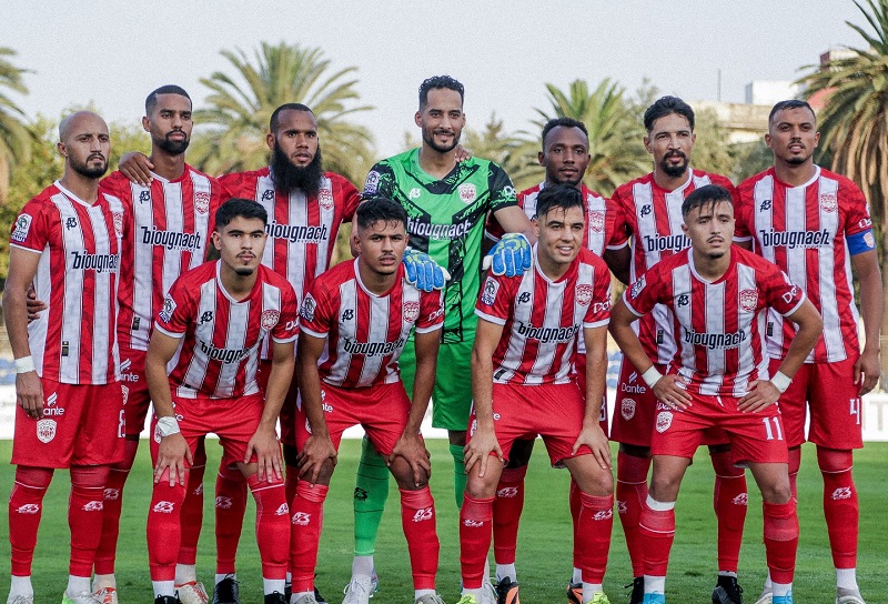 النادي المكناسي يندد بقرار منع جماهيره