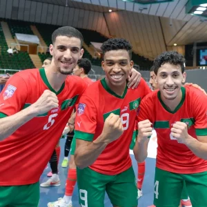 "أسود الفوتسال" يأملون في إنجاز تاريخي