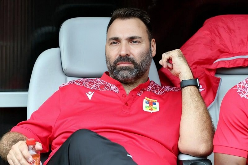 مدرب إفريقيا الوسطى: بعض اللاعبين خذلوني وسنصحح الأخطاء في مباراة الإياب