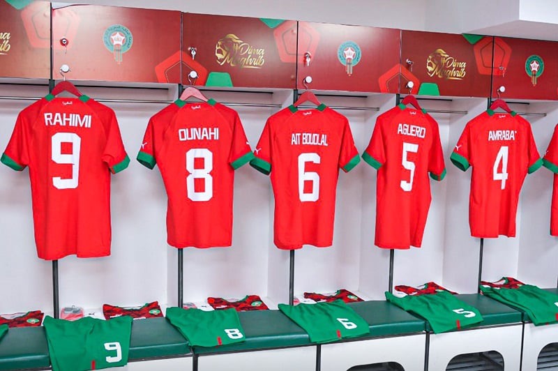 تشكيلة "الأسود" لمواجهة إفريقيا الوسطى