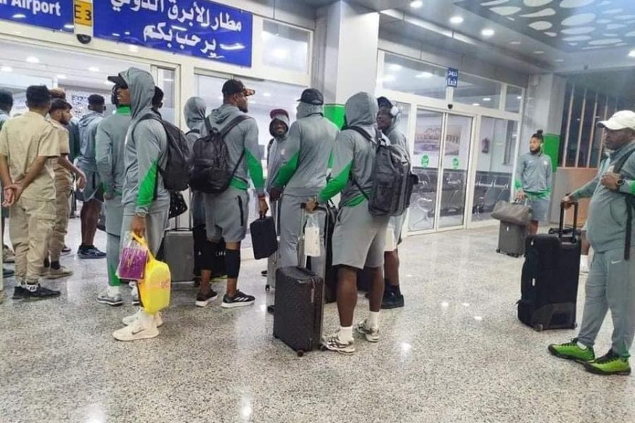 نيجيريا يغادر ليبيا رافضا خوض اللقاء