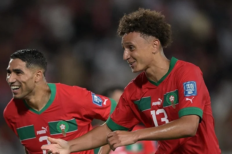 بن صغير: فخور بقرار تمثيل المغرب مُبكرا ونيمار قدوتي في كرة القدم
