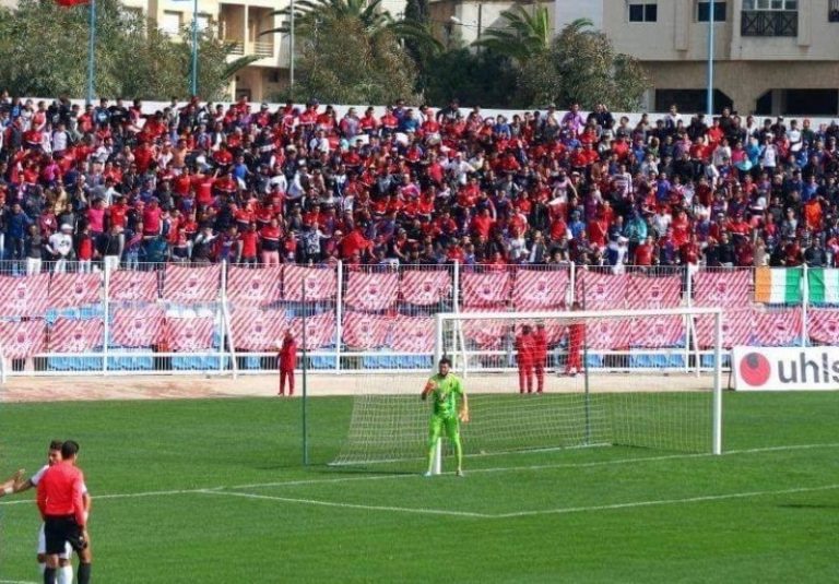 إلترا شارك تنتقد تحكيم مباراة بركان