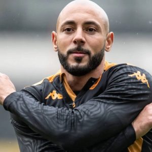 رسميا.. نور الدين أمرابط يوقع على عقد انضمامه للوداد لموسم واحد 