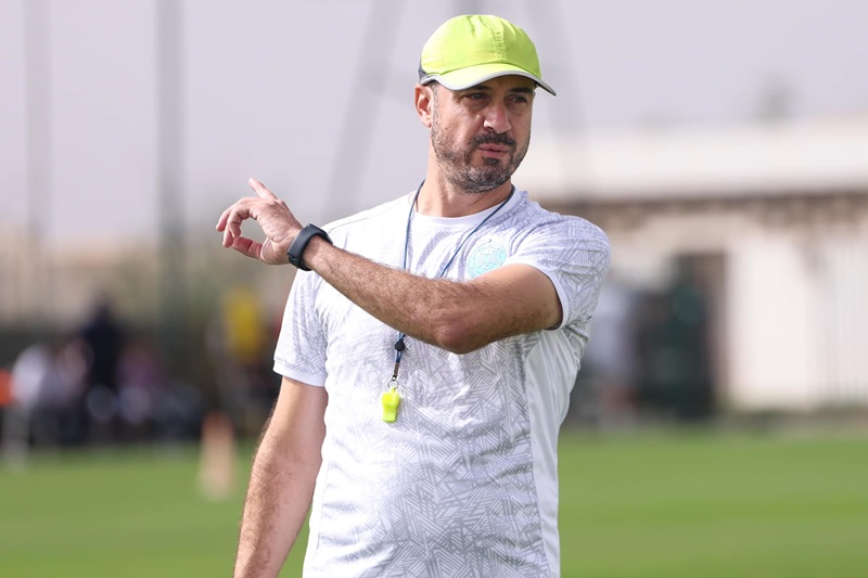 الجيش يتفق مع بن ونيس على الانفصال وسانتوس يبحث عن بديل