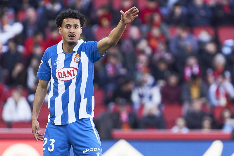 "آس": عمر الهلالي رفض برشلونة مرتين