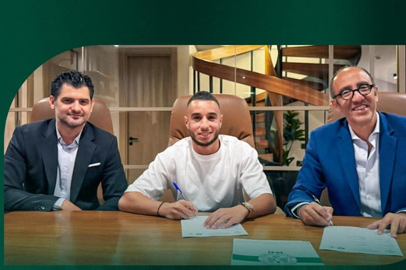 الرجاء الرياضي يتعاقد مع بلال ولد الشيخ