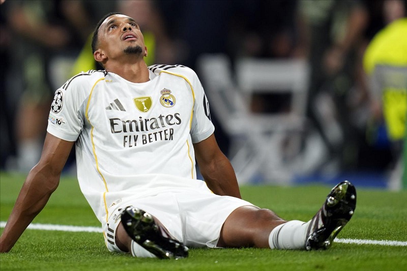 الإصابة تحرم ريال مدريد من الإنجليزي ترينت ألكسندر أرنولد 8 أسابيع 