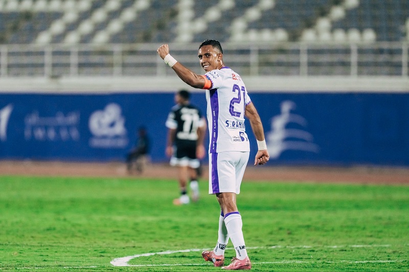 الأخوان رحيمي يهزان الشباك بالإمارات
