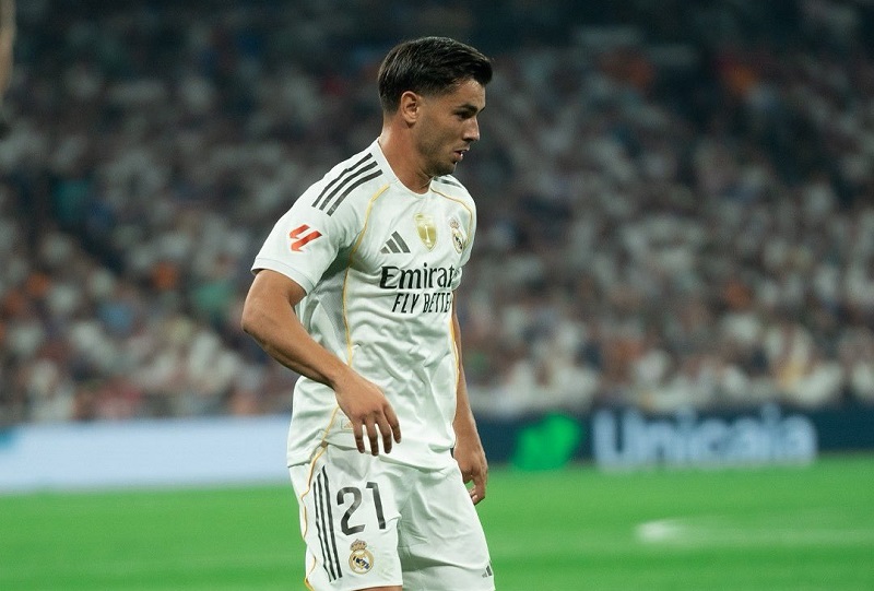 إبراهيم دياز يسهم في فوز ريال مدريد على فياريال في الدوري الإسباني