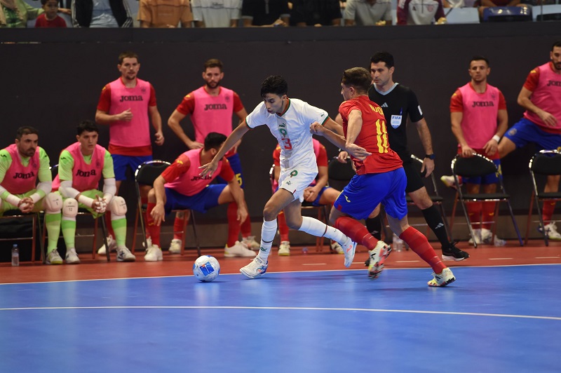 "أسود الفوتسال" يتعادلون مع إسبانيا