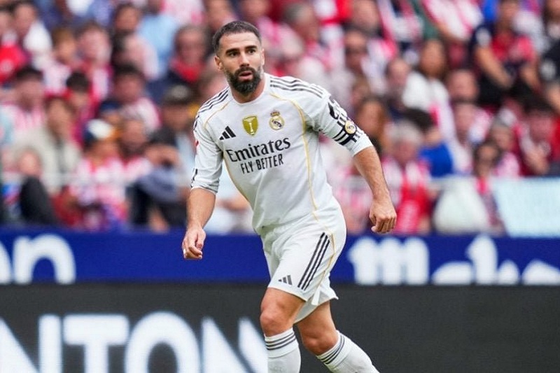 كارفاخال يغيب عن ريال مدريد لشهرين