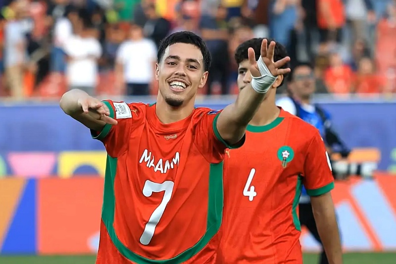 عثمان معما: فخور بما نحققه في "المونديال".. وهدف البرازيل لا ينسى 