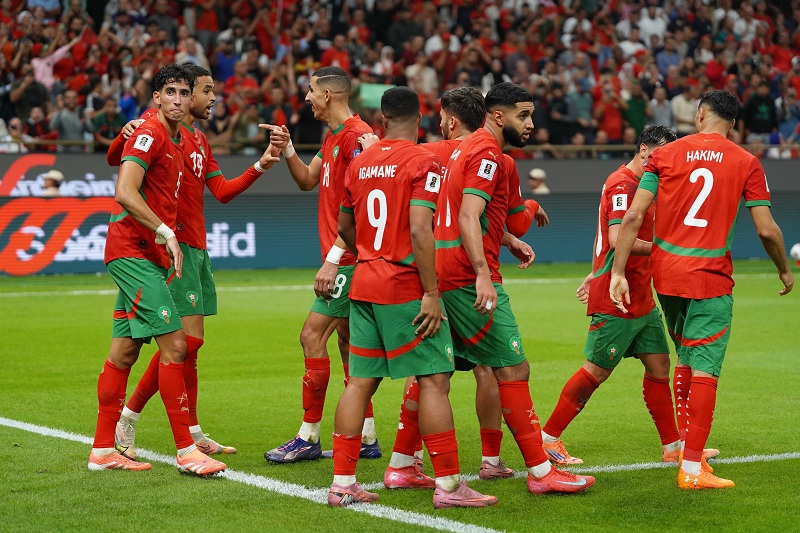 إقبال جماهيري كبير على وديتي "الأسود"