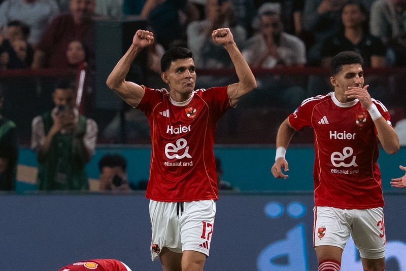 بن شرقي يسهم في فوز الأهلي بكأس السوبر المصري على حساب الزمالك